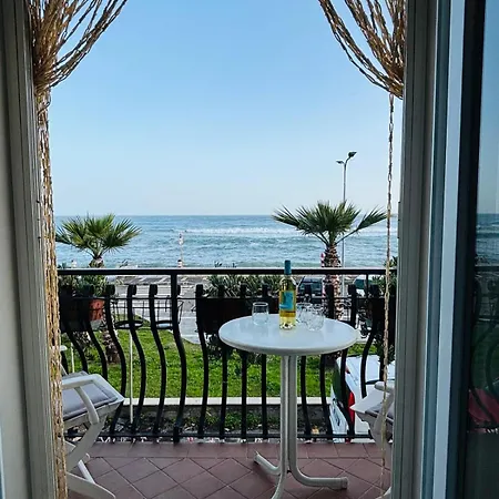 Sea Front Taormina *