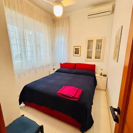 Apartment Sea Front Taormina Giardini Naxos