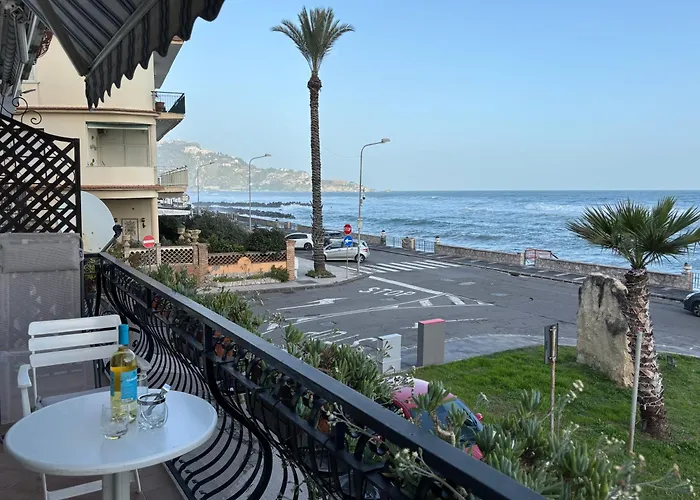 Sea Front Taormina *